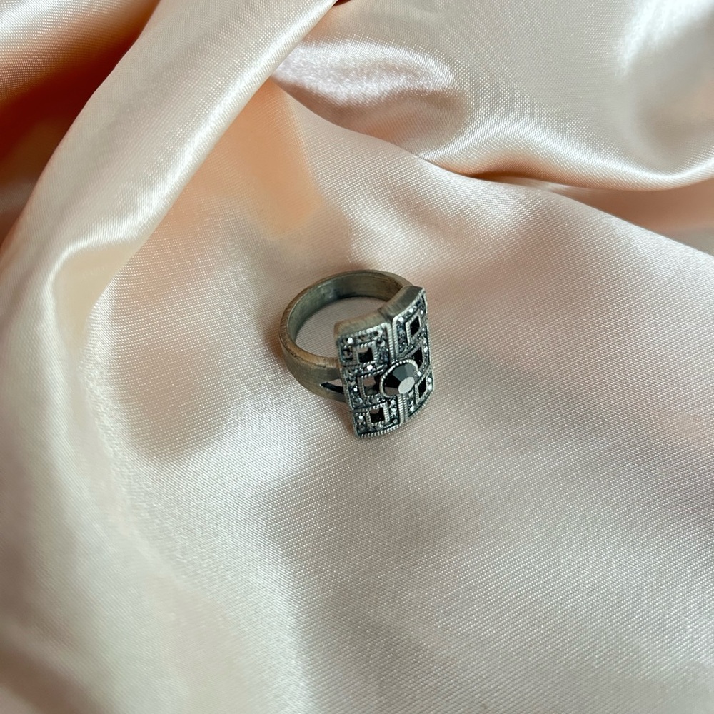 Vintage Ring Size 8 Brand New